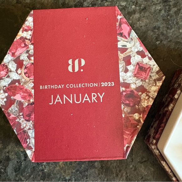 Bomb Party Earrings January - Picture 3 of 5